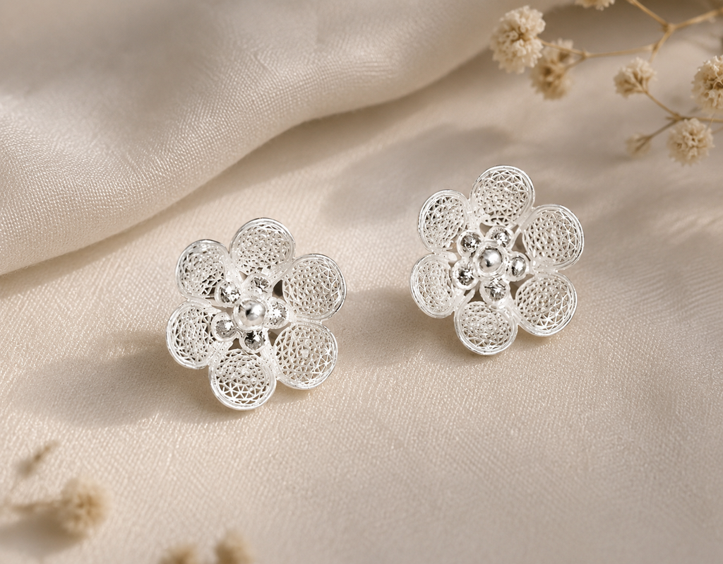Vanya Bloom Silver Earrings