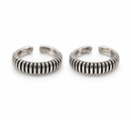 Silver Ribbed Band Toe Ring