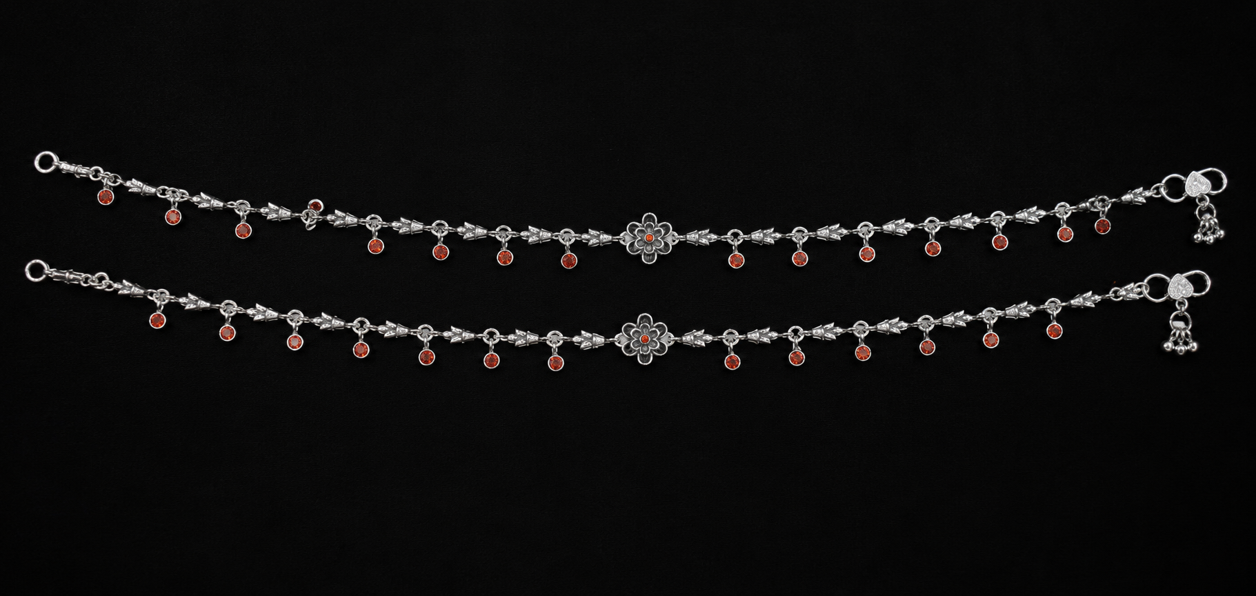 925 Sterling Silver Ruby Floral Charm Anklet for Women - detail of the filigree wirework