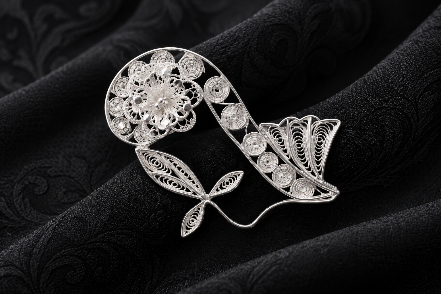Flourishing Vine Filigree Silver Brooch