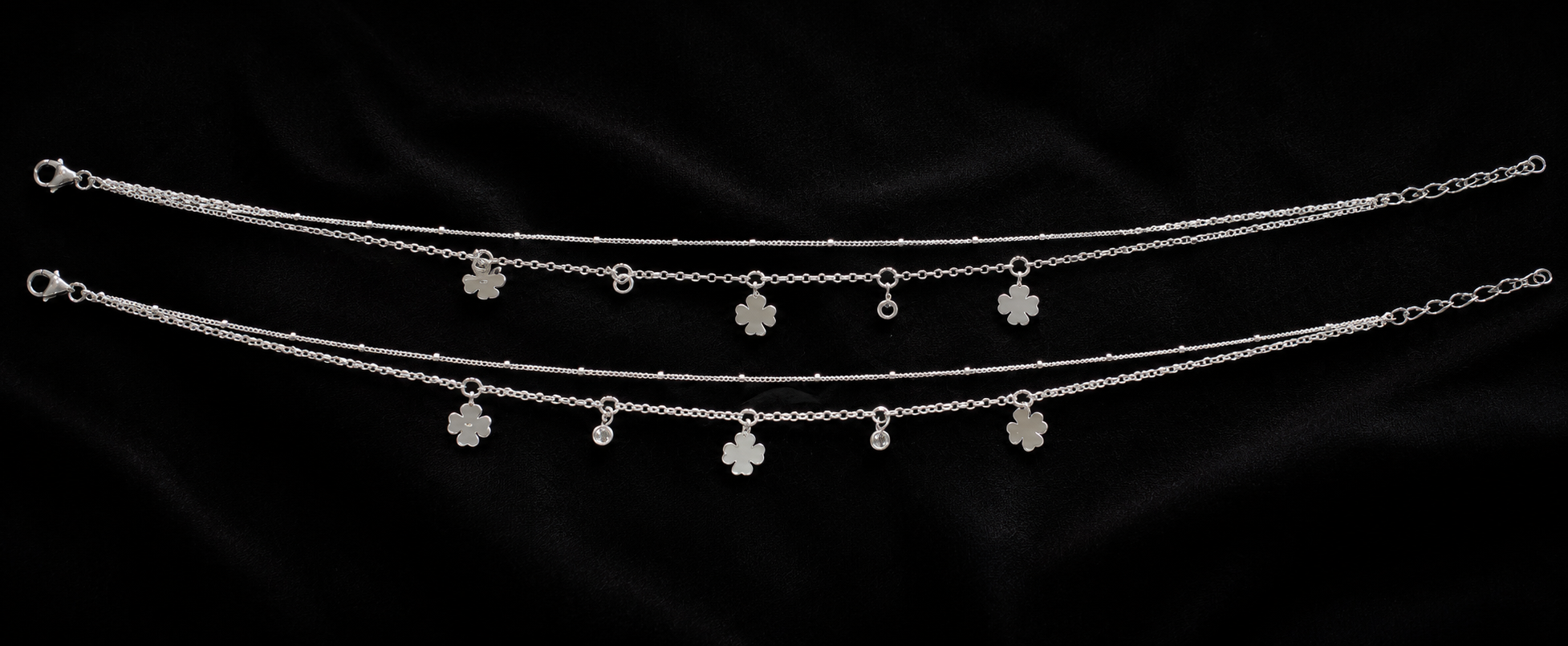 925 Sterling Silver Double Layer Clover Charm Anklet for Women - detail of the filigree wirework